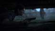 Элли Уильямс в укрытии под машиной в The Last Of Us 2